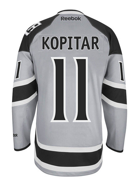 LA Kings Unveil Stadium Series Uniform, White Pants! – SportsLogos