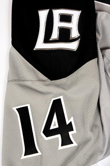 LA Kings Unveil Stadium Series Uniform, White Pants! – SportsLogos.Net News