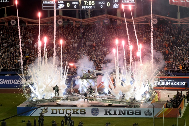 Stadium Series photo gallery - LA Kings Insider
