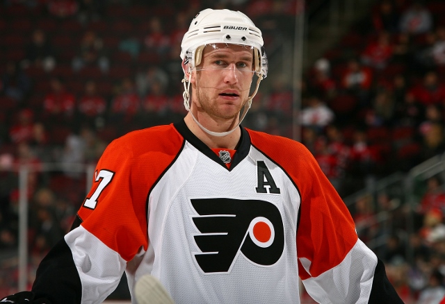 NEWARK, NJ - FEBRUARY 10:  Jeff Carter #17 of the Philadelphia Flyers skates against the New Jersey Devils at the Prudential Center on February 10, 2010 in Newark, New Jersey. Flyers defeated the Devils 3-2 in OT.  (Photo by Mike Stobe/Getty Images)