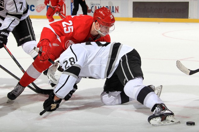 Los Angeles Kings v Detroit Red Wings