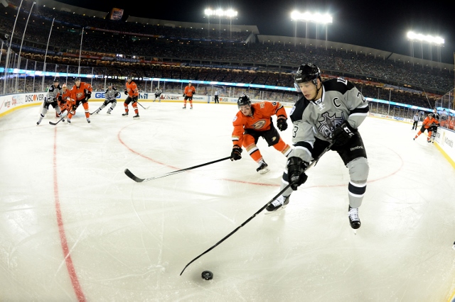 2014 Coors Light Stadium Series - Anaheim Ducks vs Los Angeles Kings