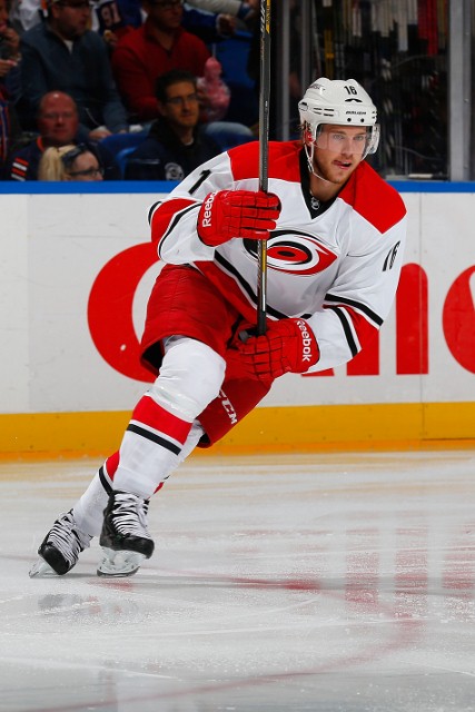 Carolina Hurricanes v New York Islanders