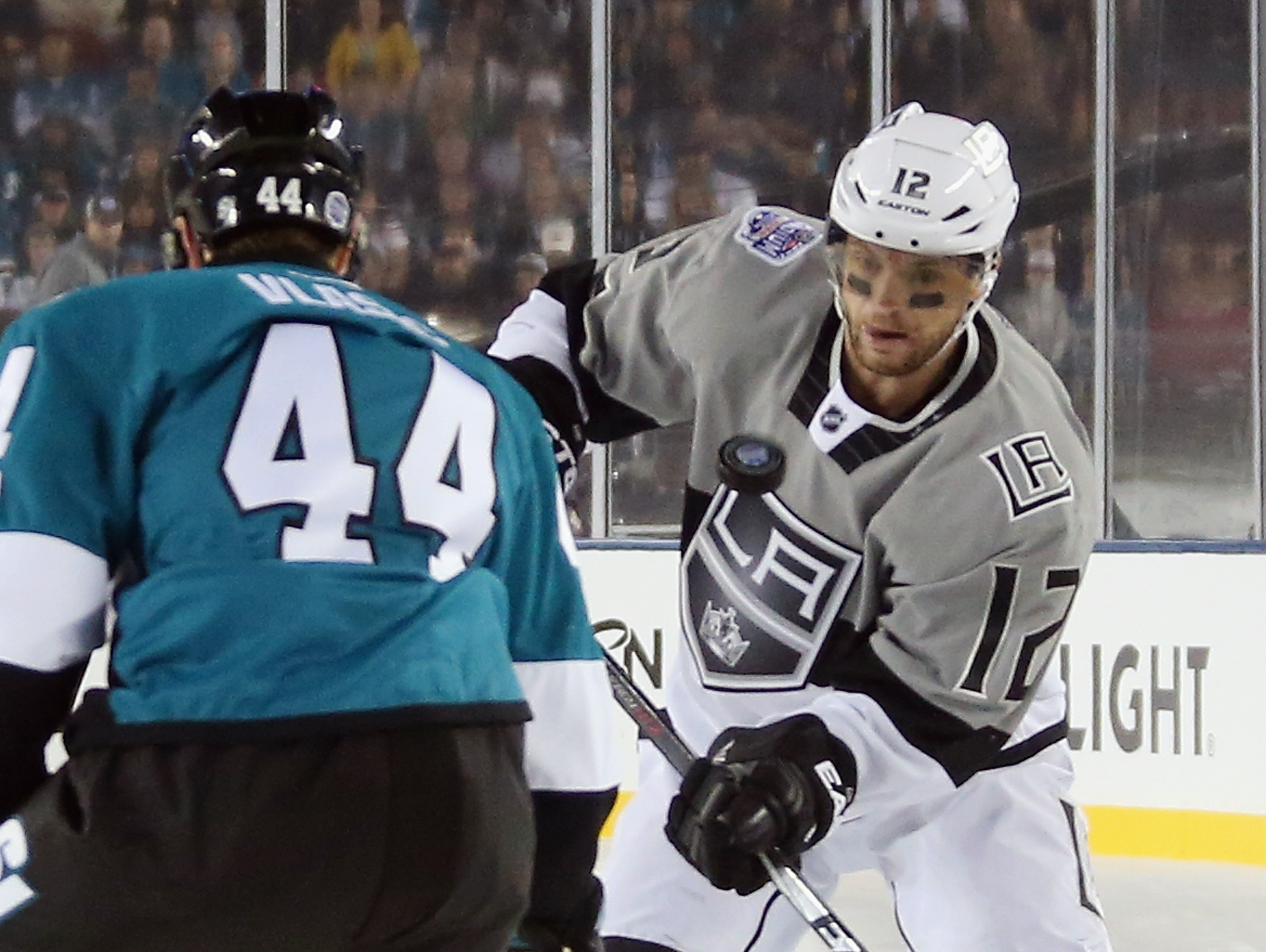 2015 COORS LIGHT NHL STADIUM SERIES™ GAME TO FEATURE SAN JOSE SHARKS AND  LOS ANGELES KINGS AT LEVI'S® STADIUM