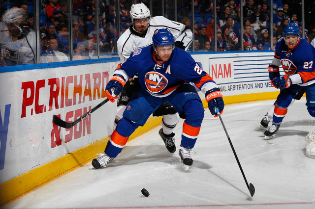 Los Angeles Kings v New York Islanders