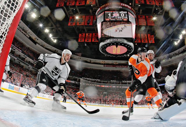 Los Angeles Kings v Philadelphia Flyers