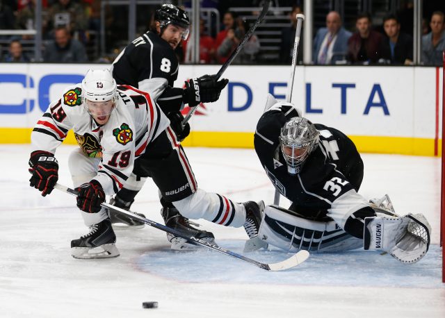 Chicago Blackhawks v Los Angeles Kings