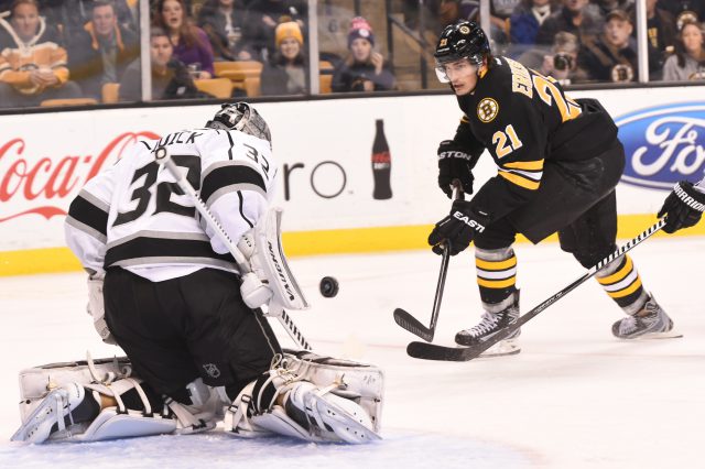 Los Angeles Kings v Boston Bruins