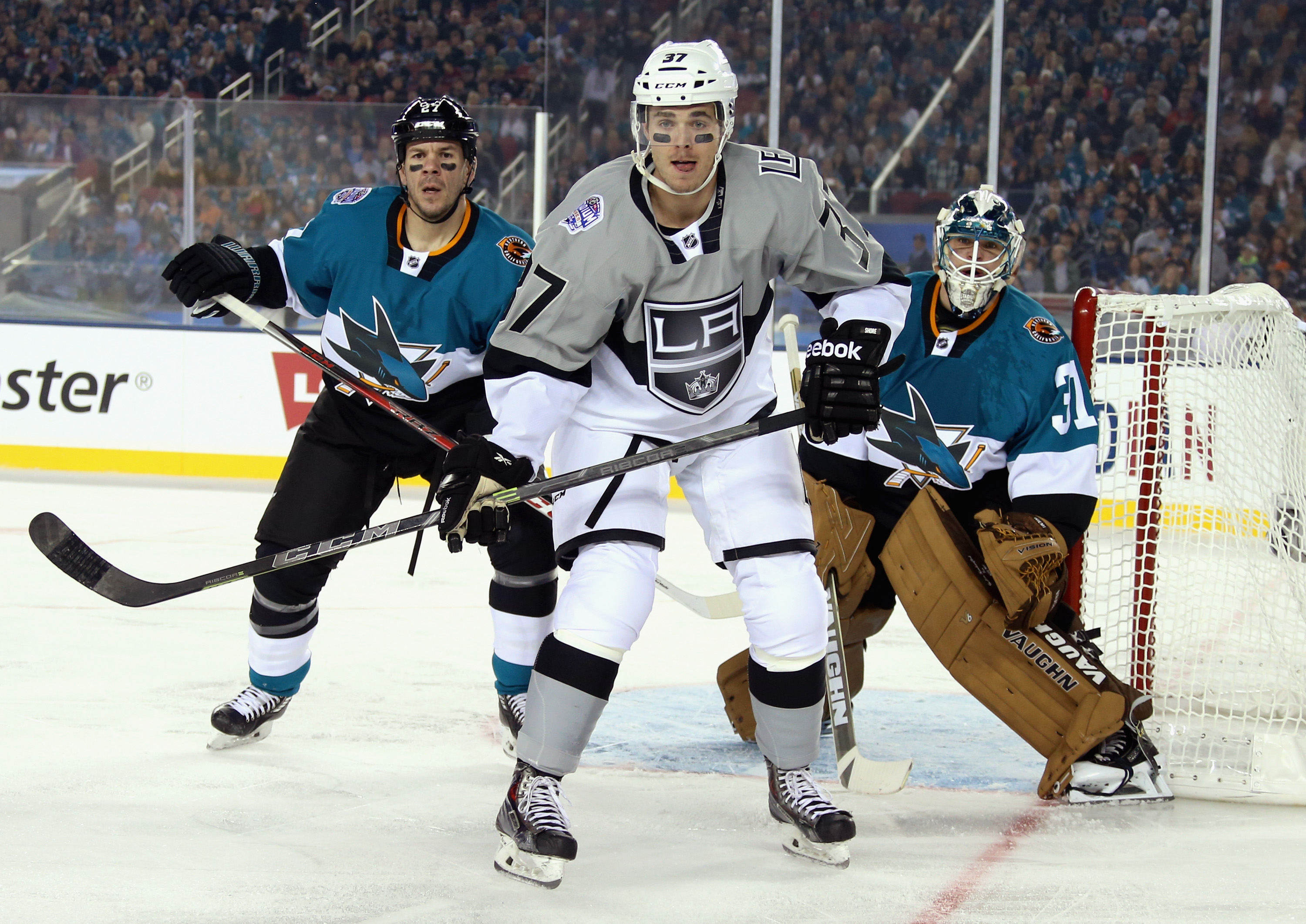 2015 COORS LIGHT NHL STADIUM SERIES™ GAME TO FEATURE SAN JOSE SHARKS AND  LOS ANGELES KINGS AT LEVI'S® STADIUM