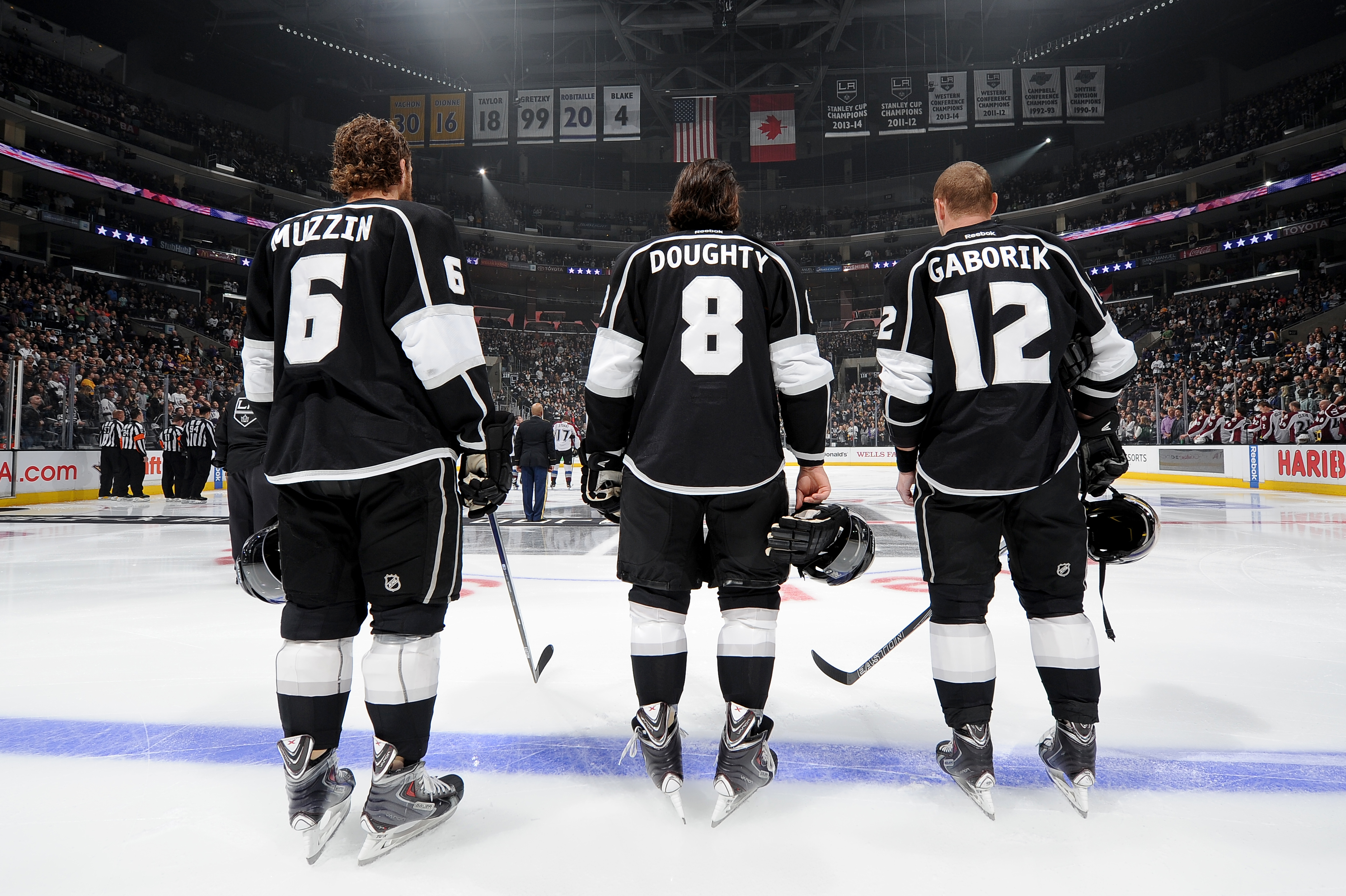 Colorado Avalanche v Los Angeles Kings