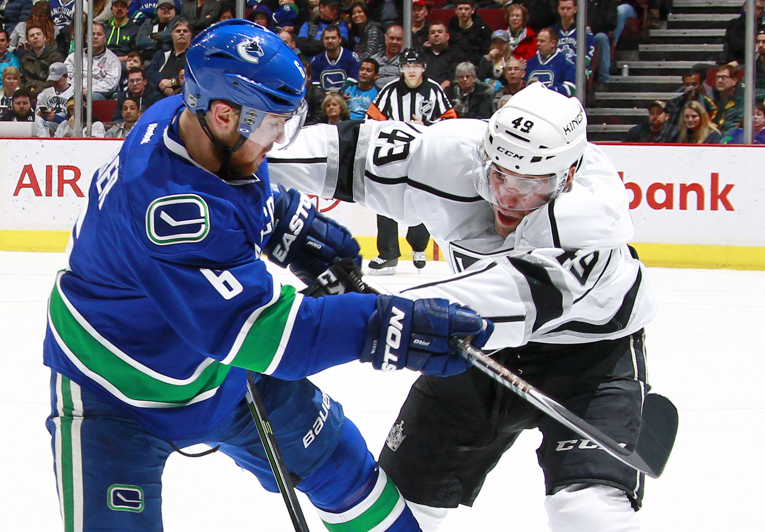 Los Angeles Kings v Vancouver Canucks