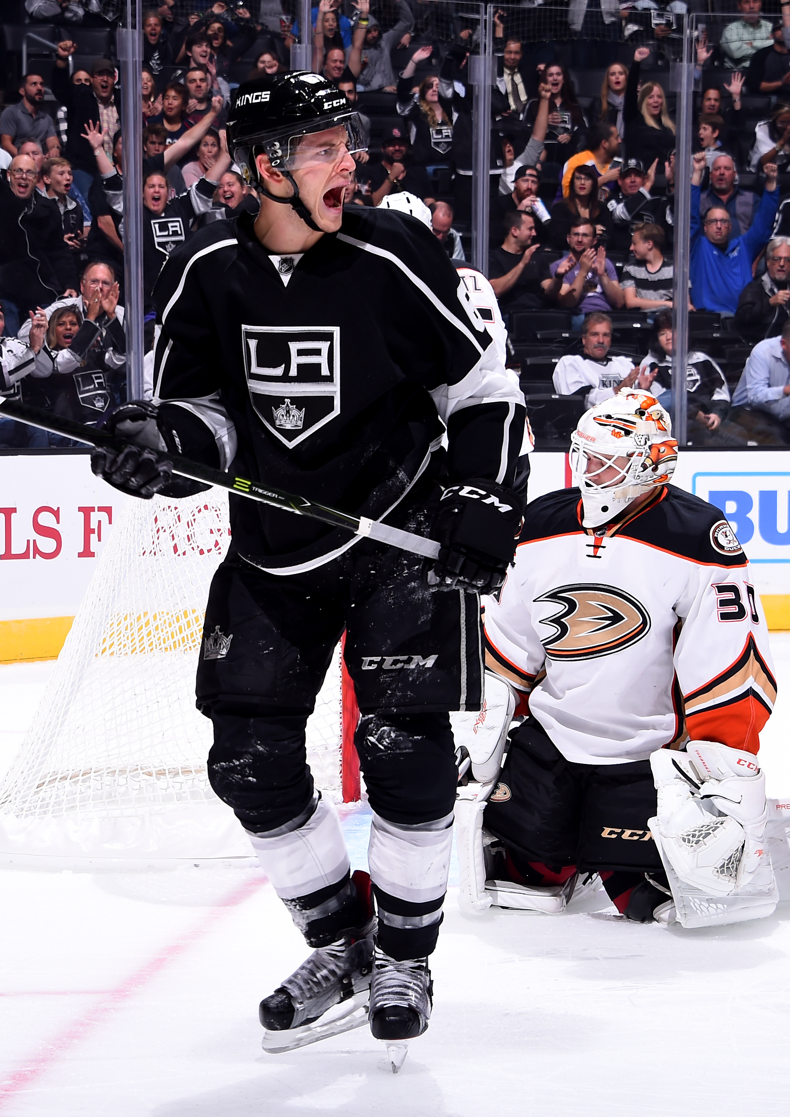 Ananheim Ducks v Los Angeles Kings