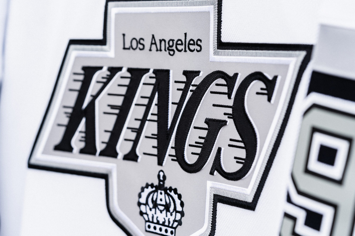 Gretzky-era adizero heritage jersey unveiled at SOTF; to be worn on two  theme nights - LA Kings Insider