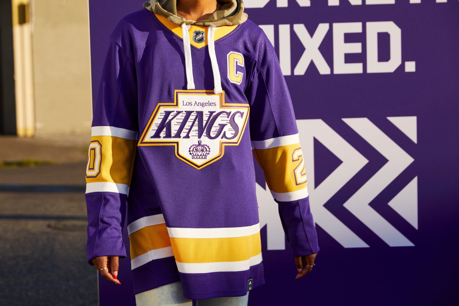 los angeles kings cross check jersey