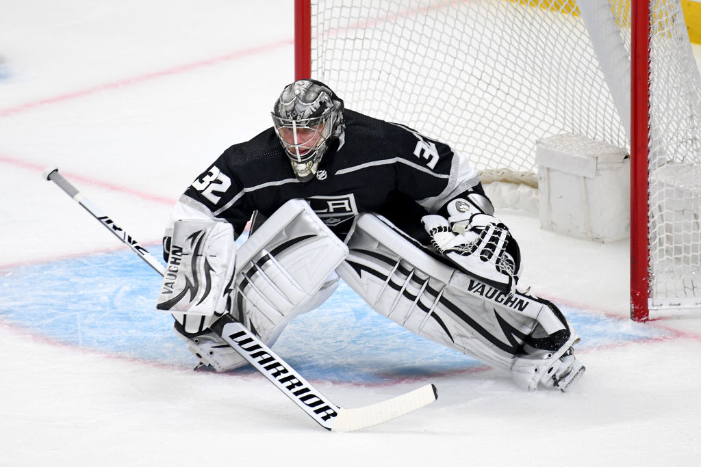 Jonathan Quick trade details: Kings send longtime goalie, picks to Blue  Jackets