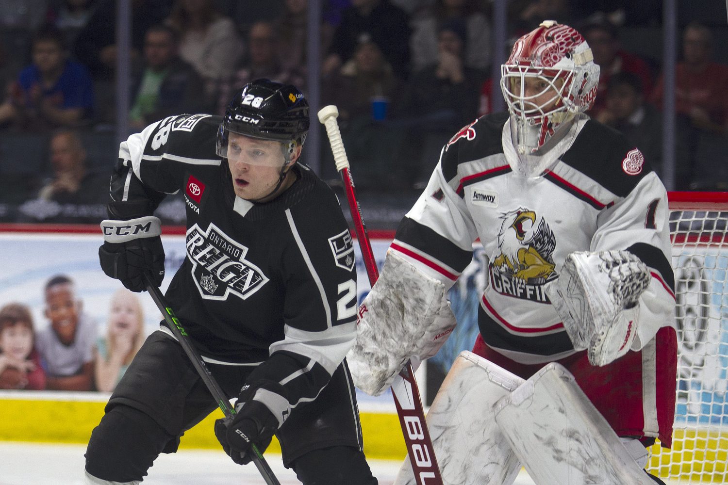 Kings sign forward Taylor Ward to entry-level contract, +  Frk/Wolanin/Hickey assigned to Ontario - LA Kings Insider