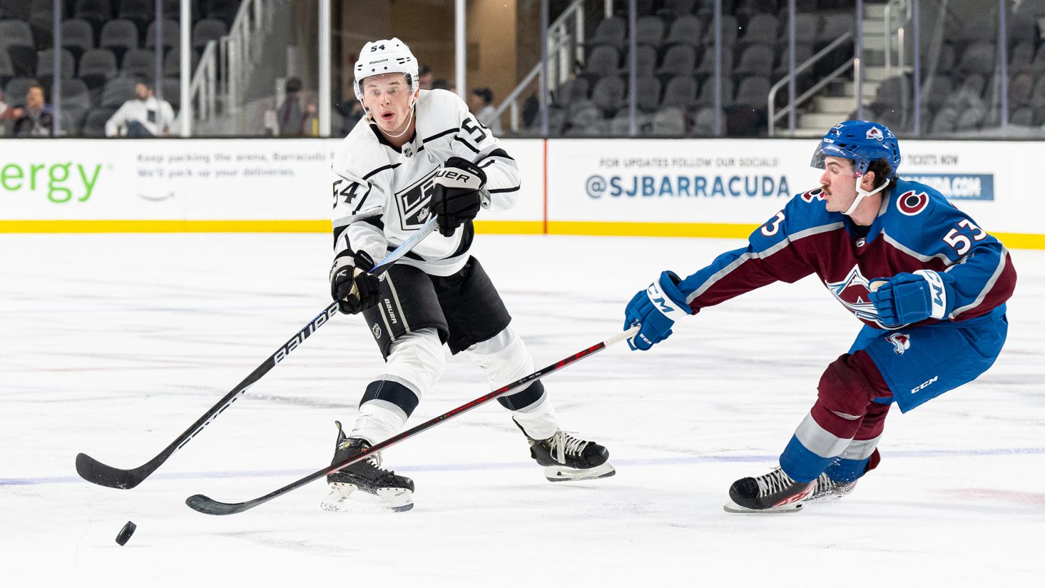 Defending Stanley Cup champion LA Kings blown out by San Jose Sharks in NHL  season opener – New York Daily News