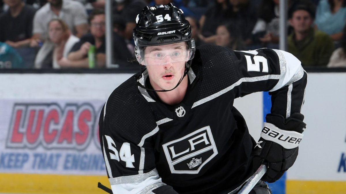 Lightning players not worried about going helmetless in warmups