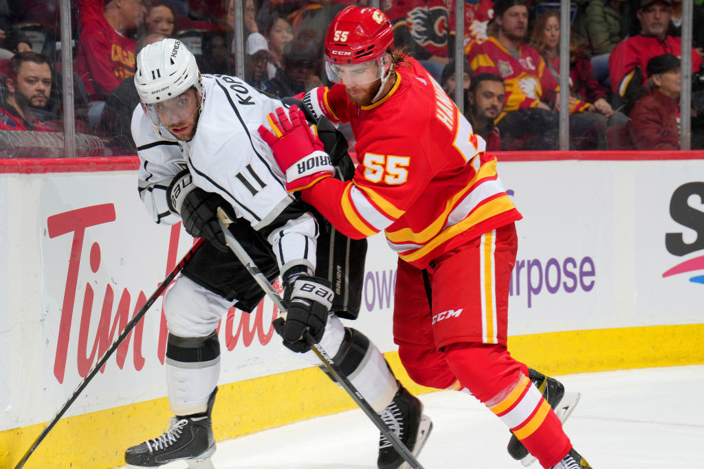 Flames: Mangiapane scores sick goal after taking a pass off his skate
