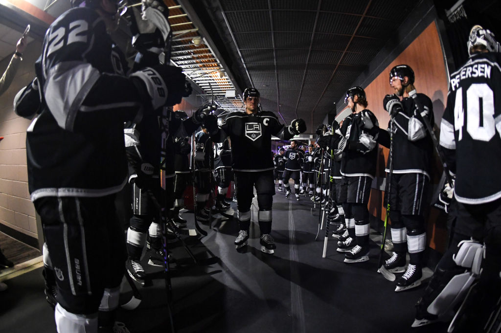 Whicker: No longer 'smothered,' Anze Kopitar and Kings are