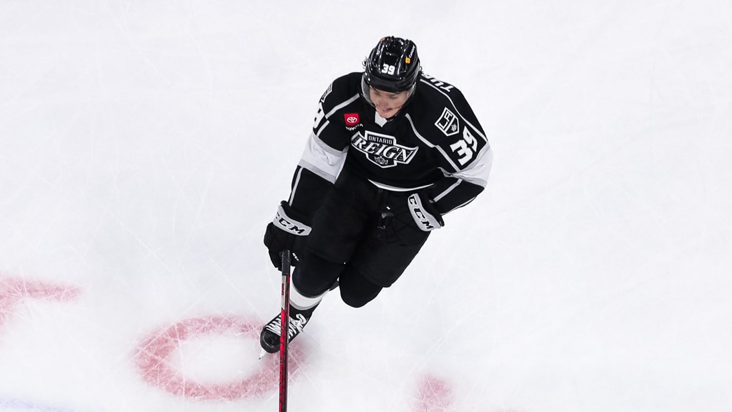 Kings agree to terms with former first-round pick Alex Turcotte