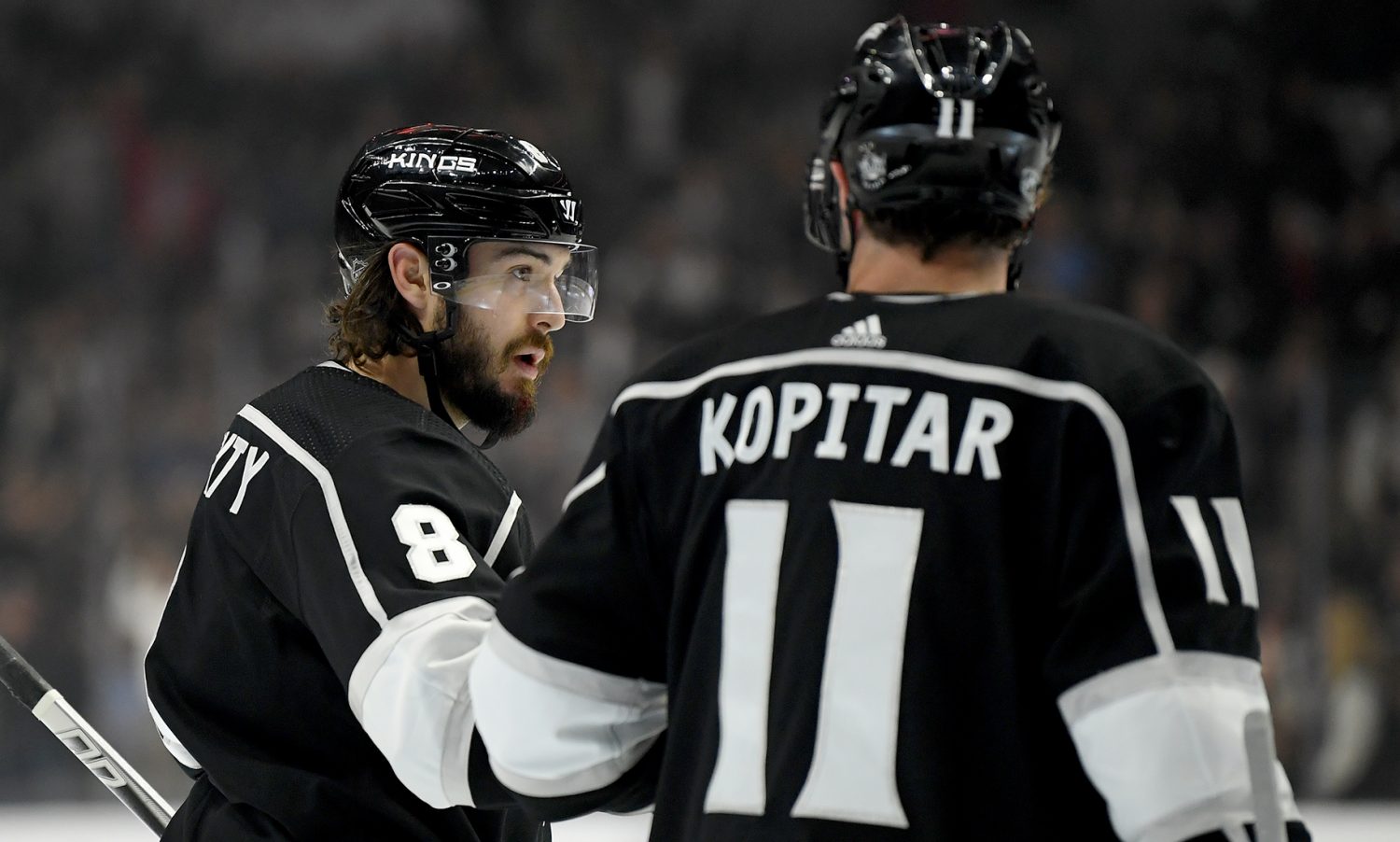 NHL: L.A. Kings' scoring woes return in OT loss to Coyotes - Los Angeles  Times