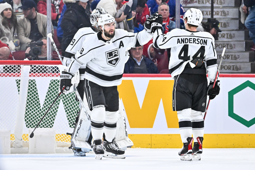 NHL: Kings one game away, Ice Hockey News