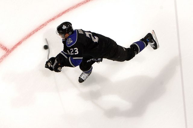 9,265 Dustin Brown La Kings Photos & High Res Pictures - Getty Images