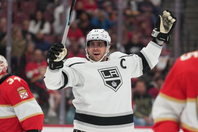 Kings Sign Forward Anze Kopitar To Two-year Contract Extension (AAV ...