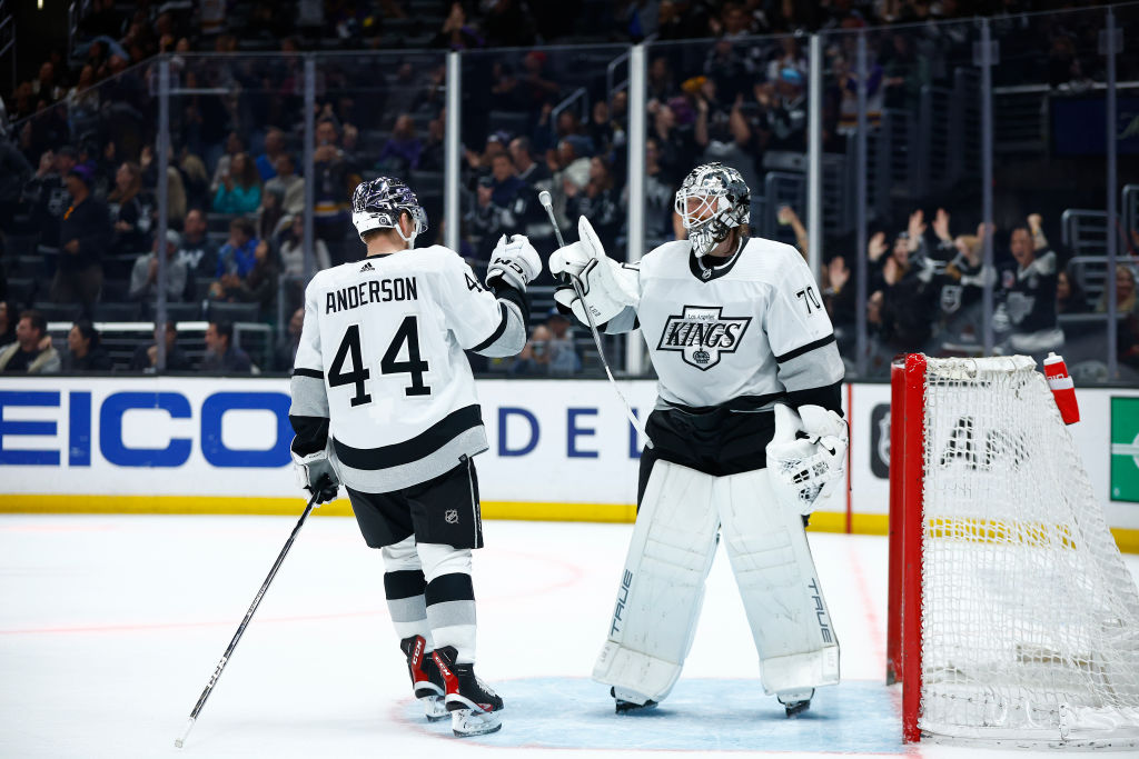 Reacting to Stadium Series LA Kings Jersey! 